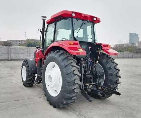 تراکتور YTO NLY1154E 115HP تراکتور 4WD 110HP چرخ تراکتور